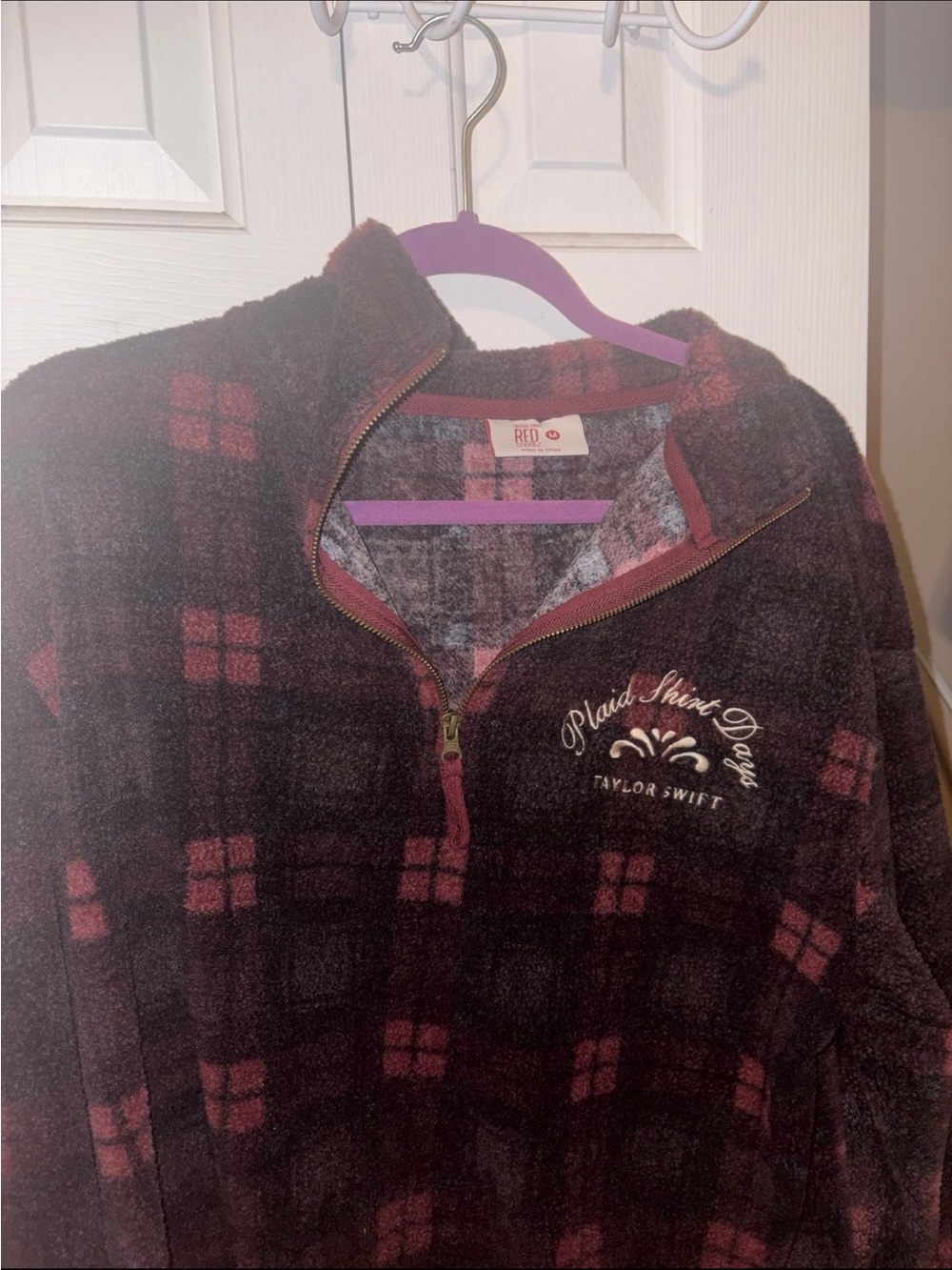 Taylor Swift Red Plaid Sherpa Quarter-Zip Pullover - Burgundy & Gray